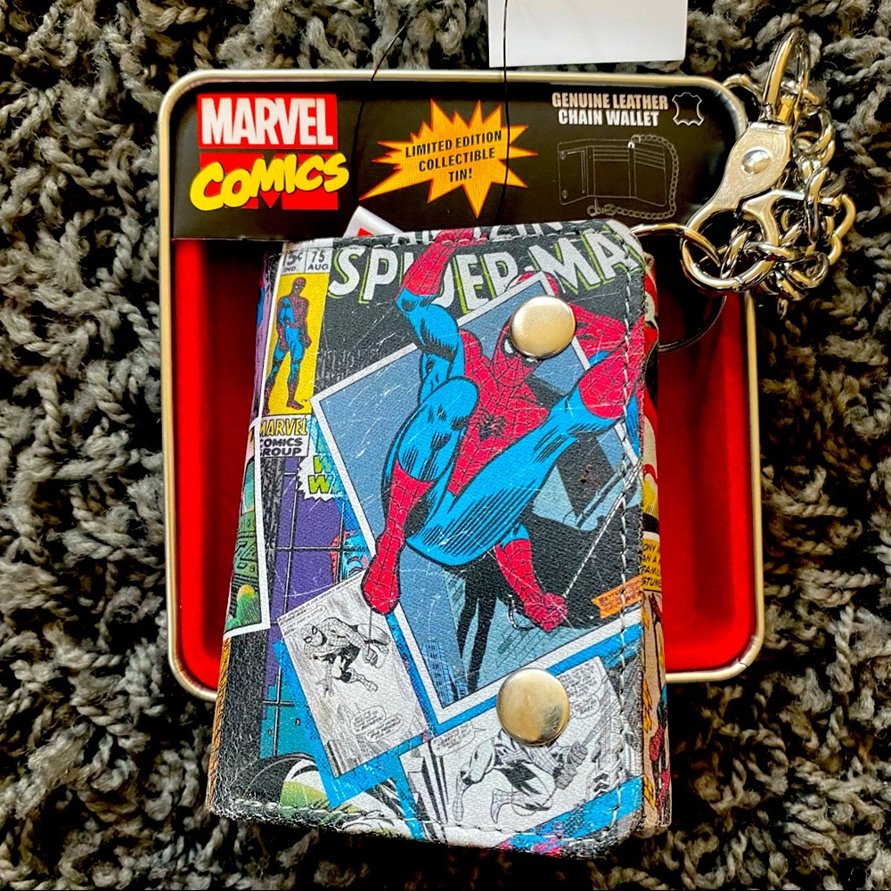 MARVEL Spider-Man trifold wallet and collector tin